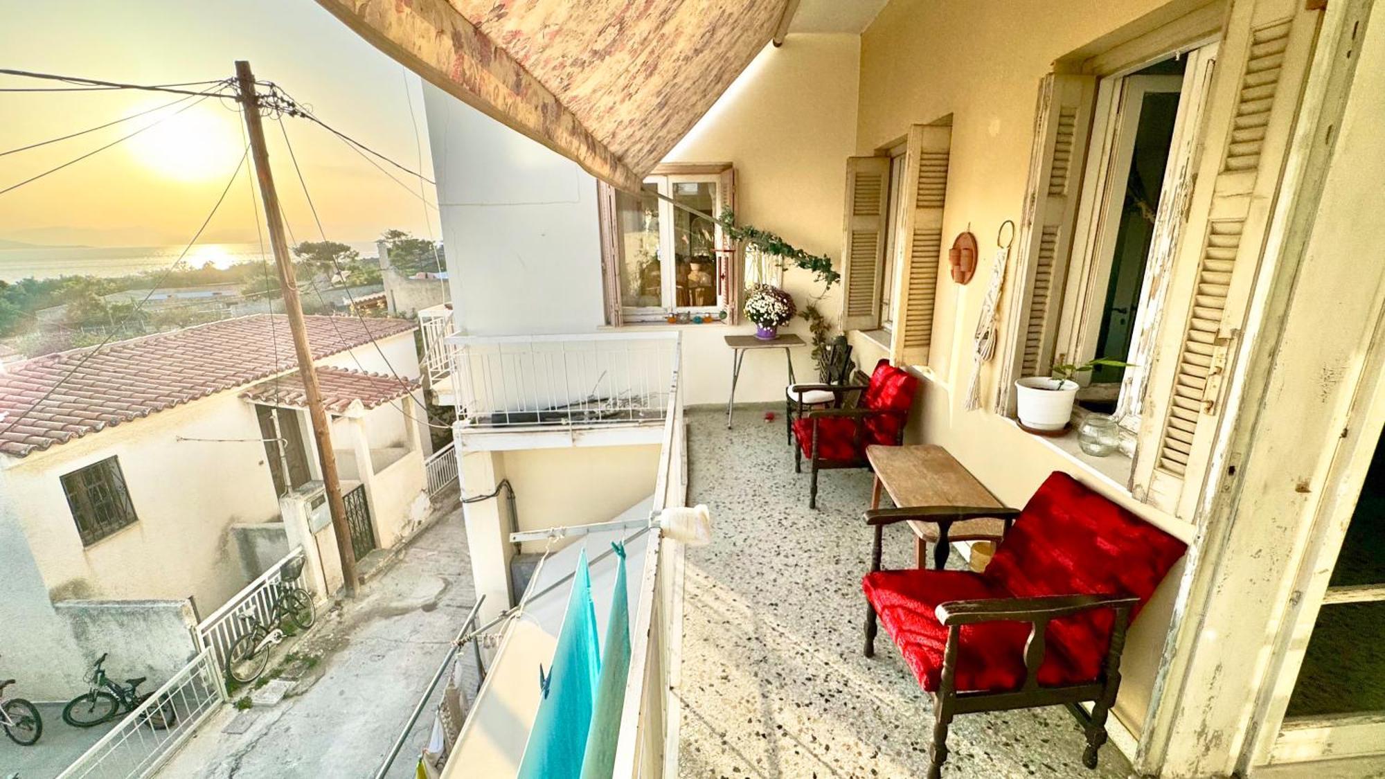 Appartement Vue Sur Mer Soul Family, Egine Aegina Екстер'єр фото